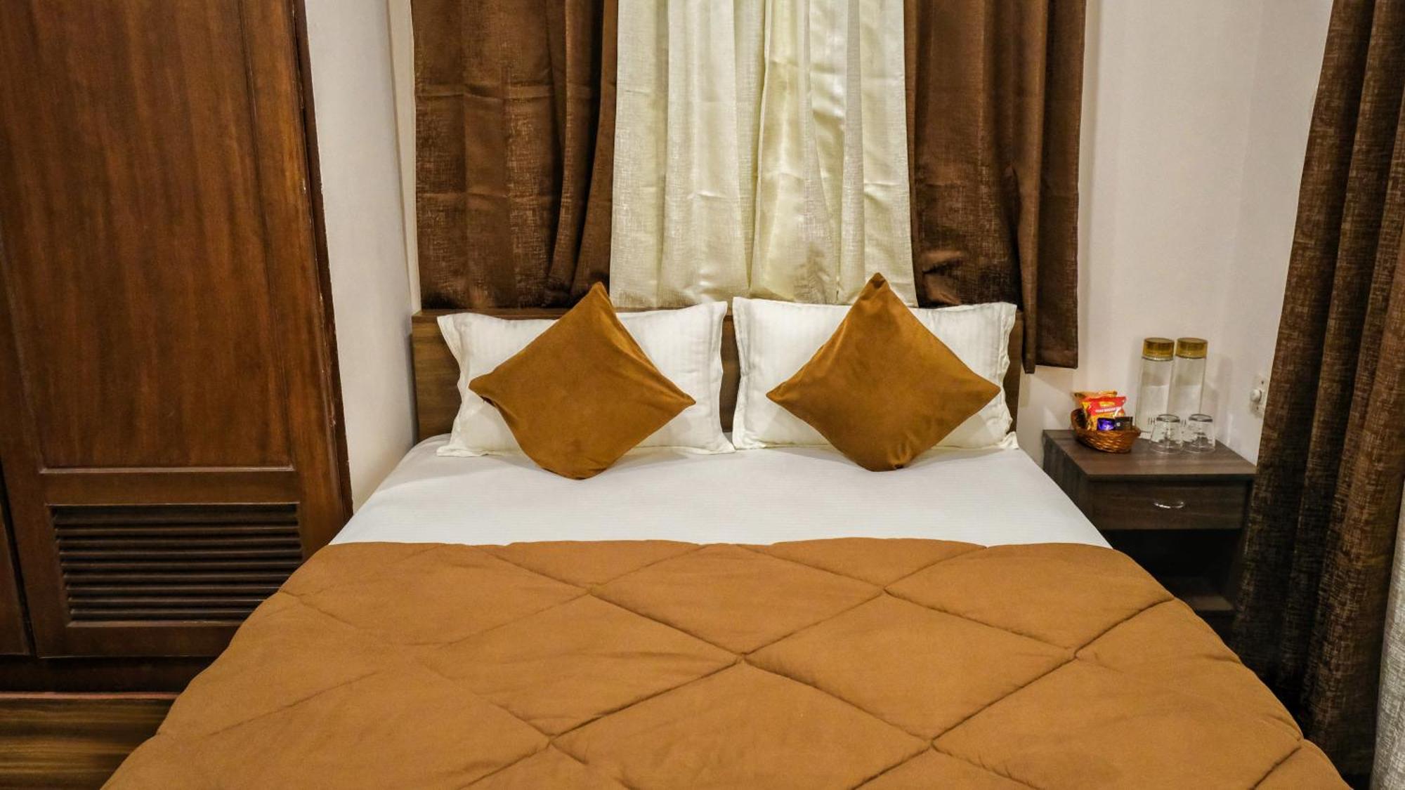 The Rustic Manor - Homestay Bangalore Exterior photo